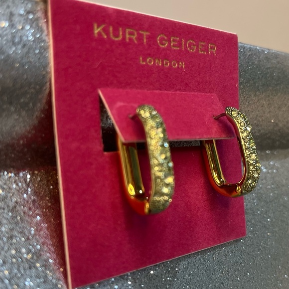 Kurt Geiger London Green Pavé Crystal Gold Oval Hoop Earrings NWT - Picture 5 of 8